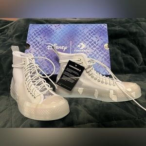 Frozen 2 Converse